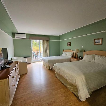Hotel Au Petit Berger La Malbaie Ngoại thất bức ảnh