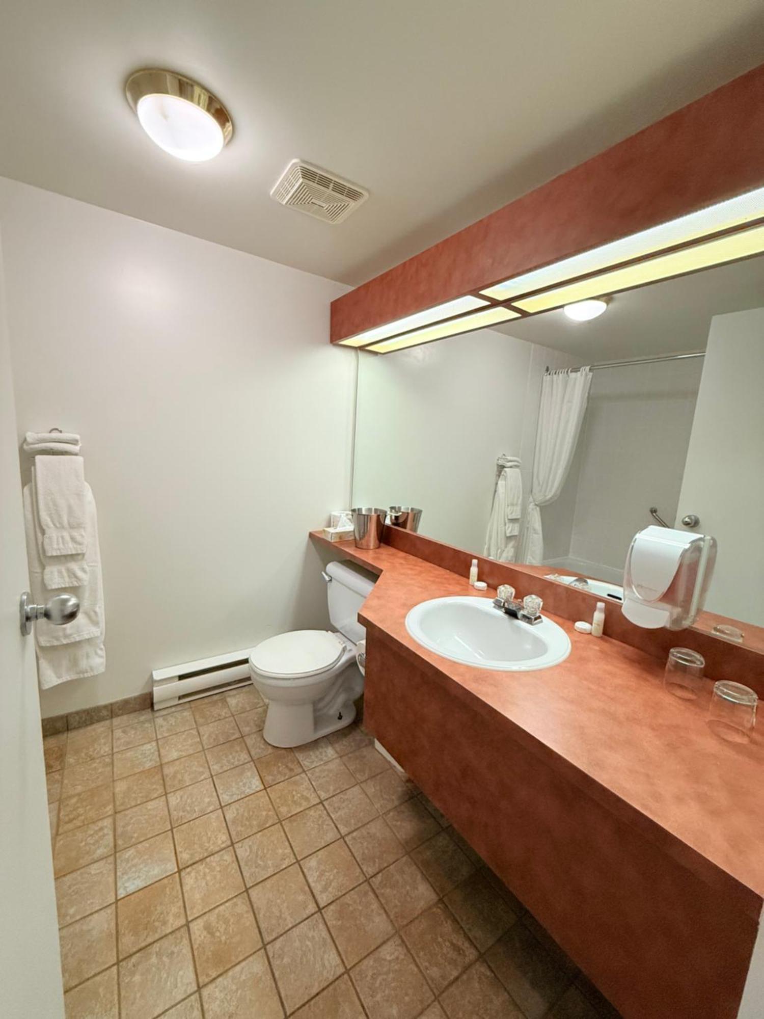 Hotel Au Petit Berger La Malbaie Ngoại thất bức ảnh