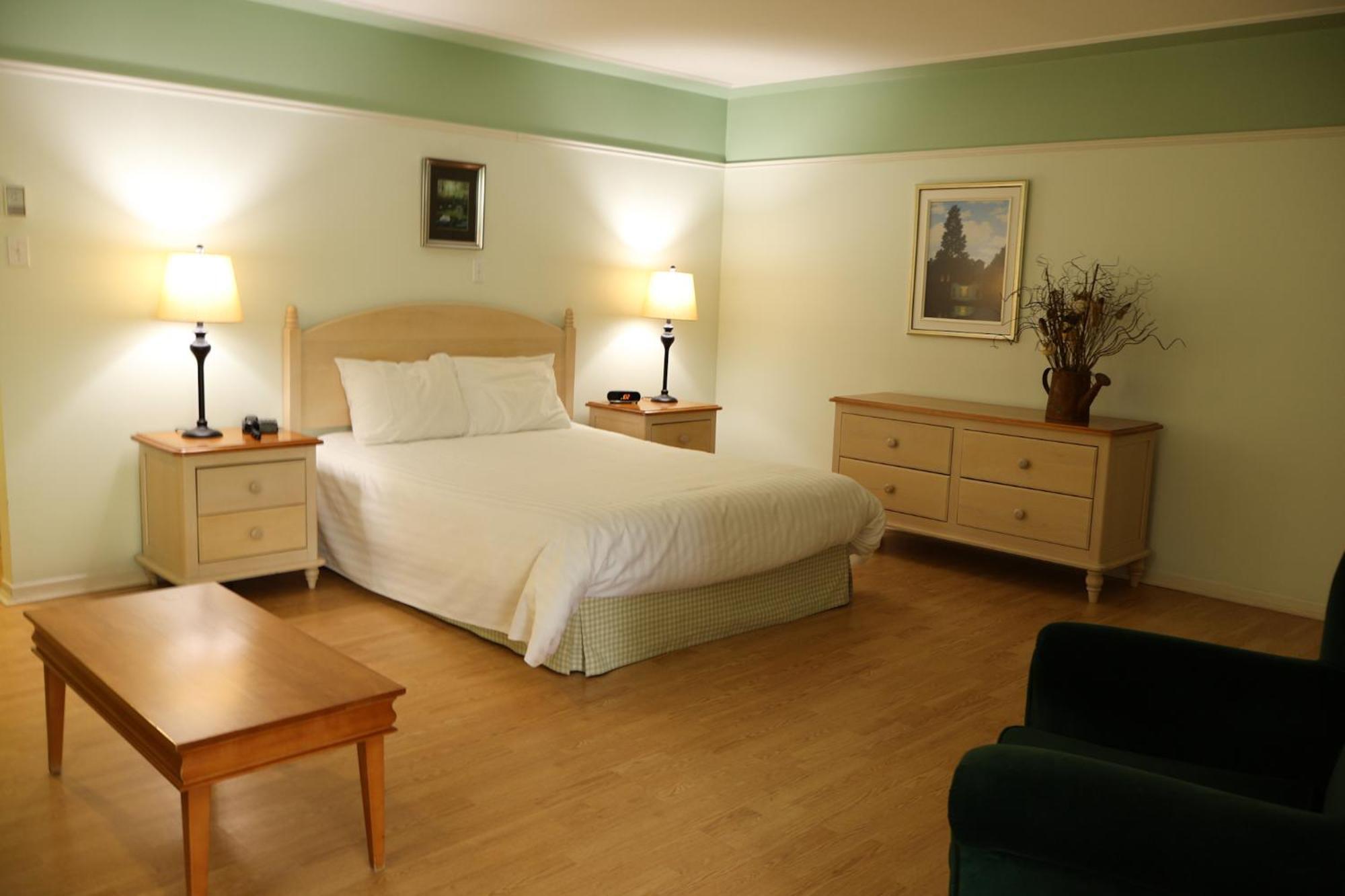 Hotel Au Petit Berger La Malbaie Ngoại thất bức ảnh
