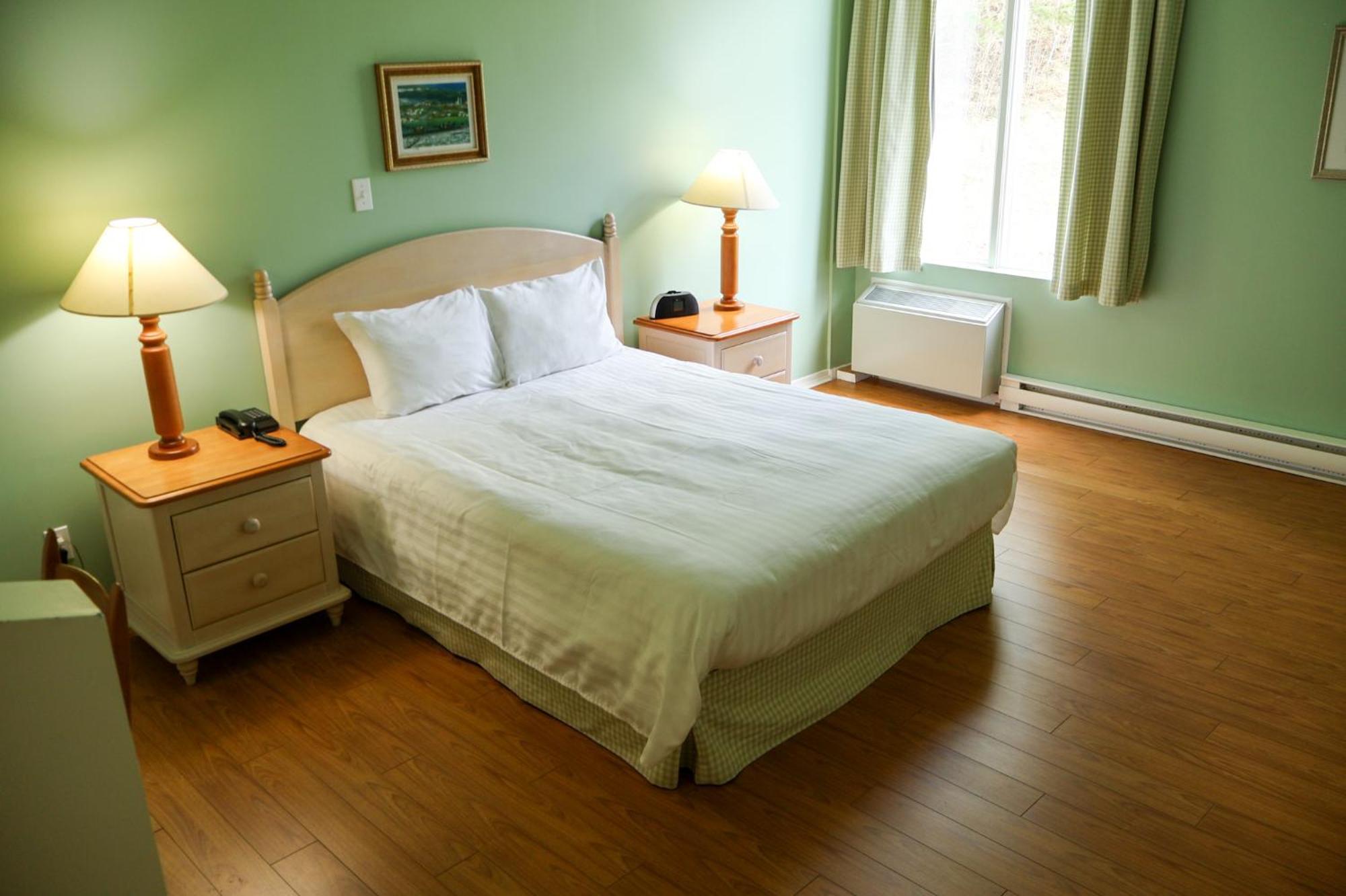 Hotel Au Petit Berger La Malbaie Ngoại thất bức ảnh