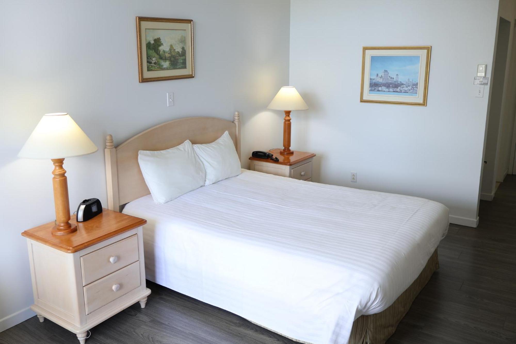 Hotel Au Petit Berger La Malbaie Ngoại thất bức ảnh