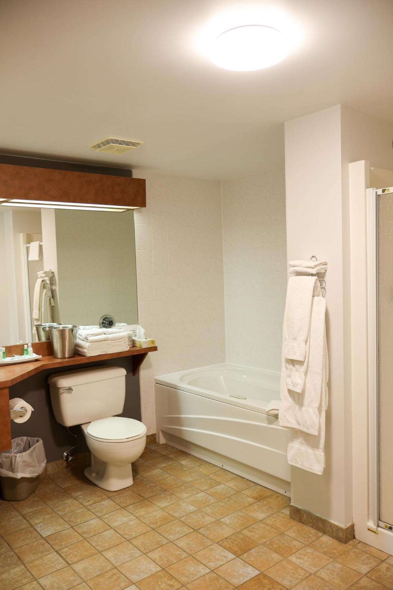 Hotel Au Petit Berger La Malbaie Ngoại thất bức ảnh